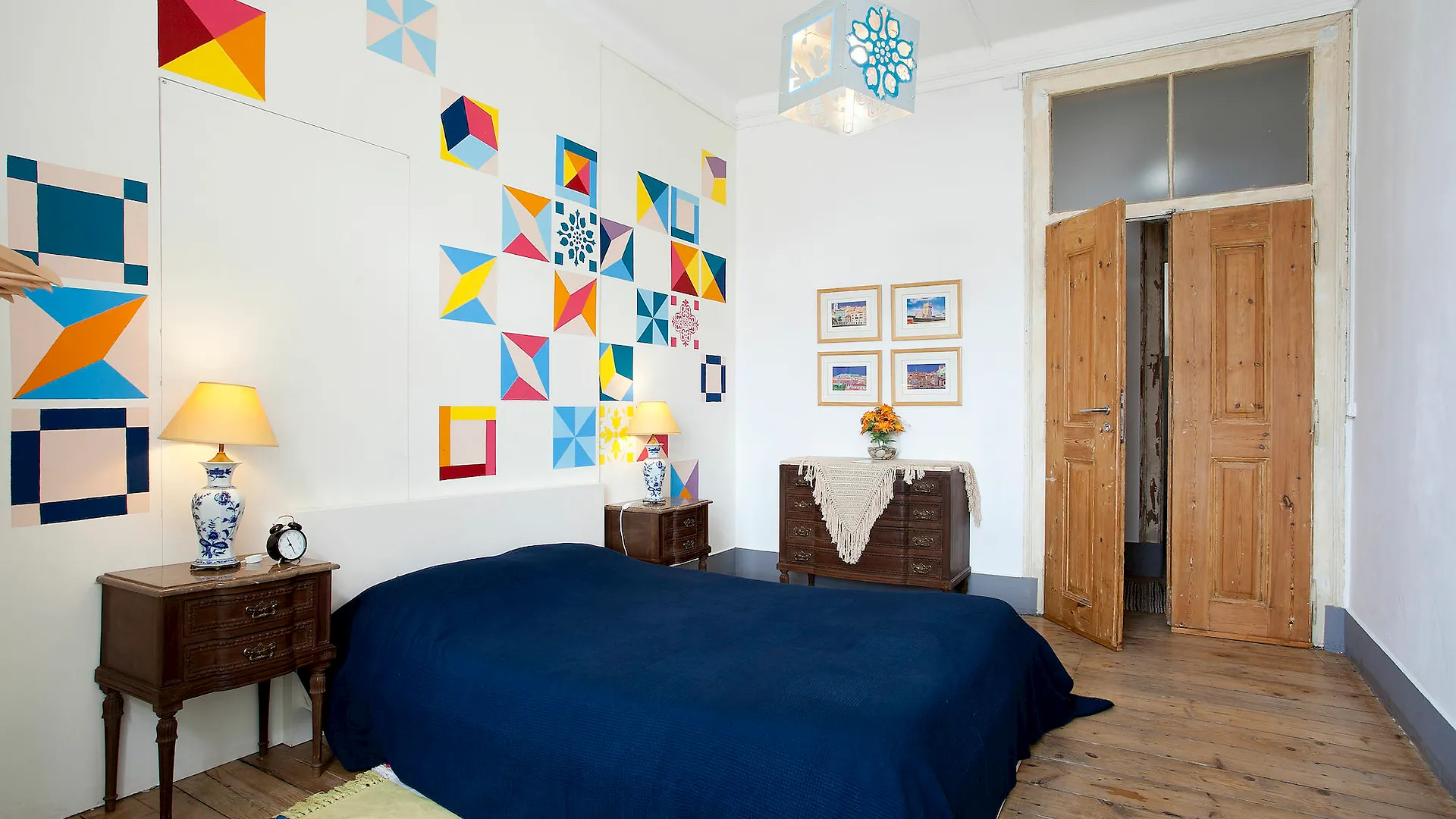 Lost Lisbon :: Cais House Guest house